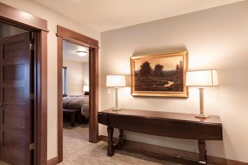 Luxury Townhome On The Park With Bridger Mtn Views Bozeman Exteriör bild